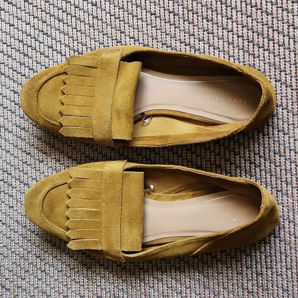 Zara Trafaluc flatssuede moccasins loafers size 38 us 7.5 for women mustard